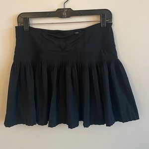 Athleta Pleated Tennis Skort Size Small